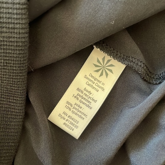 ATHLETA LA Breezy Bomber Black jacket size medium - Picture 8 of 8